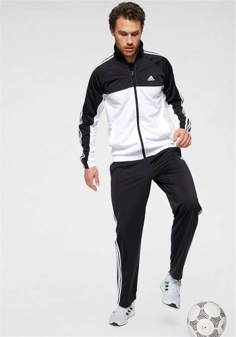 adidas puma oder nike trainingsanzug größe m|Adidas Trainingsanzüge Größe M & Jogginganzüge online.